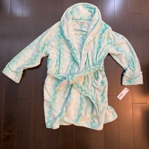 Cozy Sonoma Robe NWT